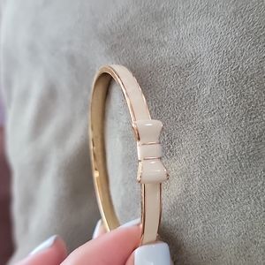 Kate Spade Bow Bangle NWOT